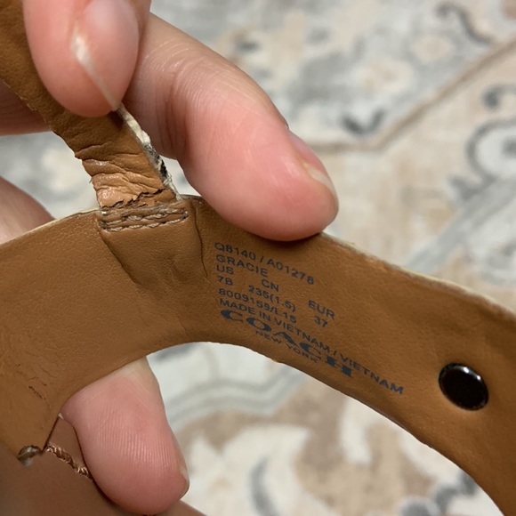 Coach Python Sandals - Picture 4 of 10